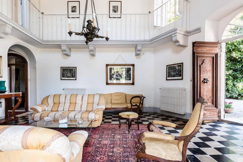 Villa Ott Crespina Bagian luar foto