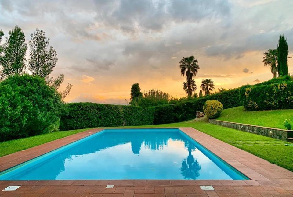 Villa Ott Crespina Bagian luar foto