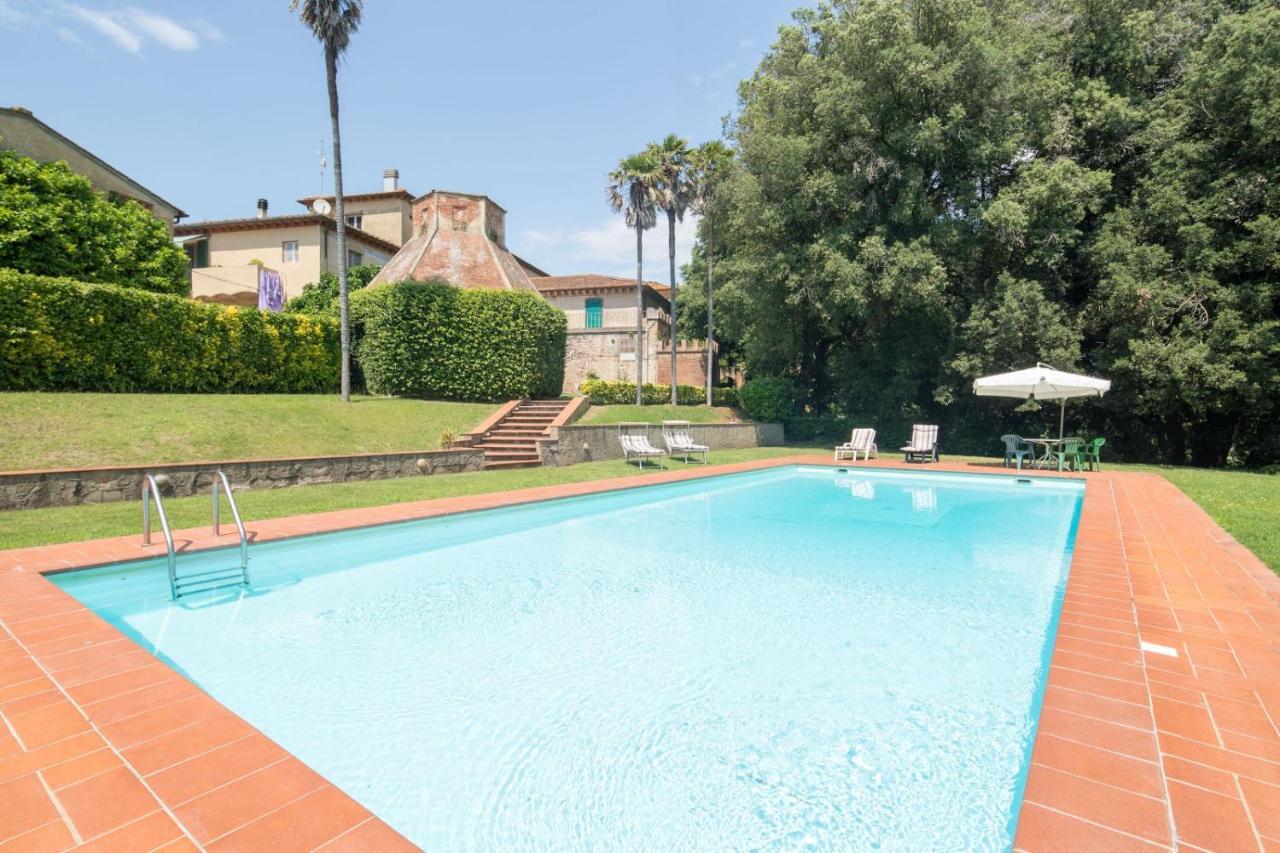 Villa Ott Crespina Bagian luar foto